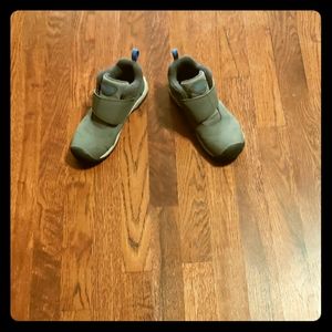 Boys Keen Boots - Size 2